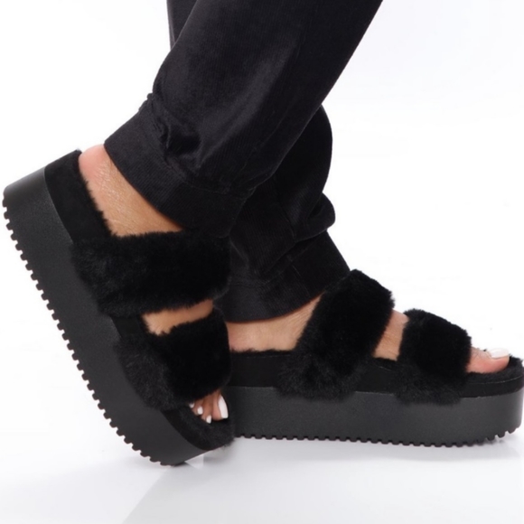 Fashion Nova Shoes - Fluffy Platform